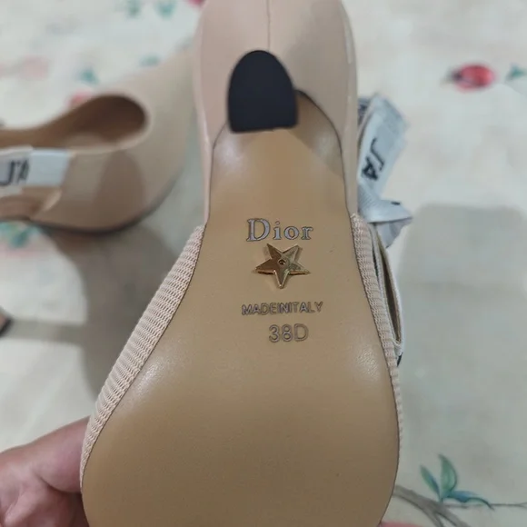 Dior Nude Pink Pumps - Picture 5 of 6